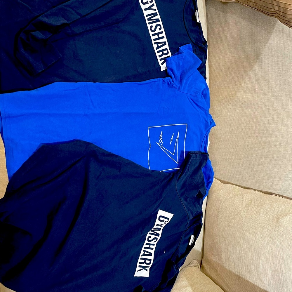 3 gymshark shirts 2 short sleeve 1 long sleeve